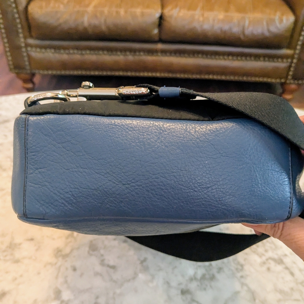 Coach Signature Leather/PVC 500 Blue Silvermetal Sling Bag - Picture 6 of 9